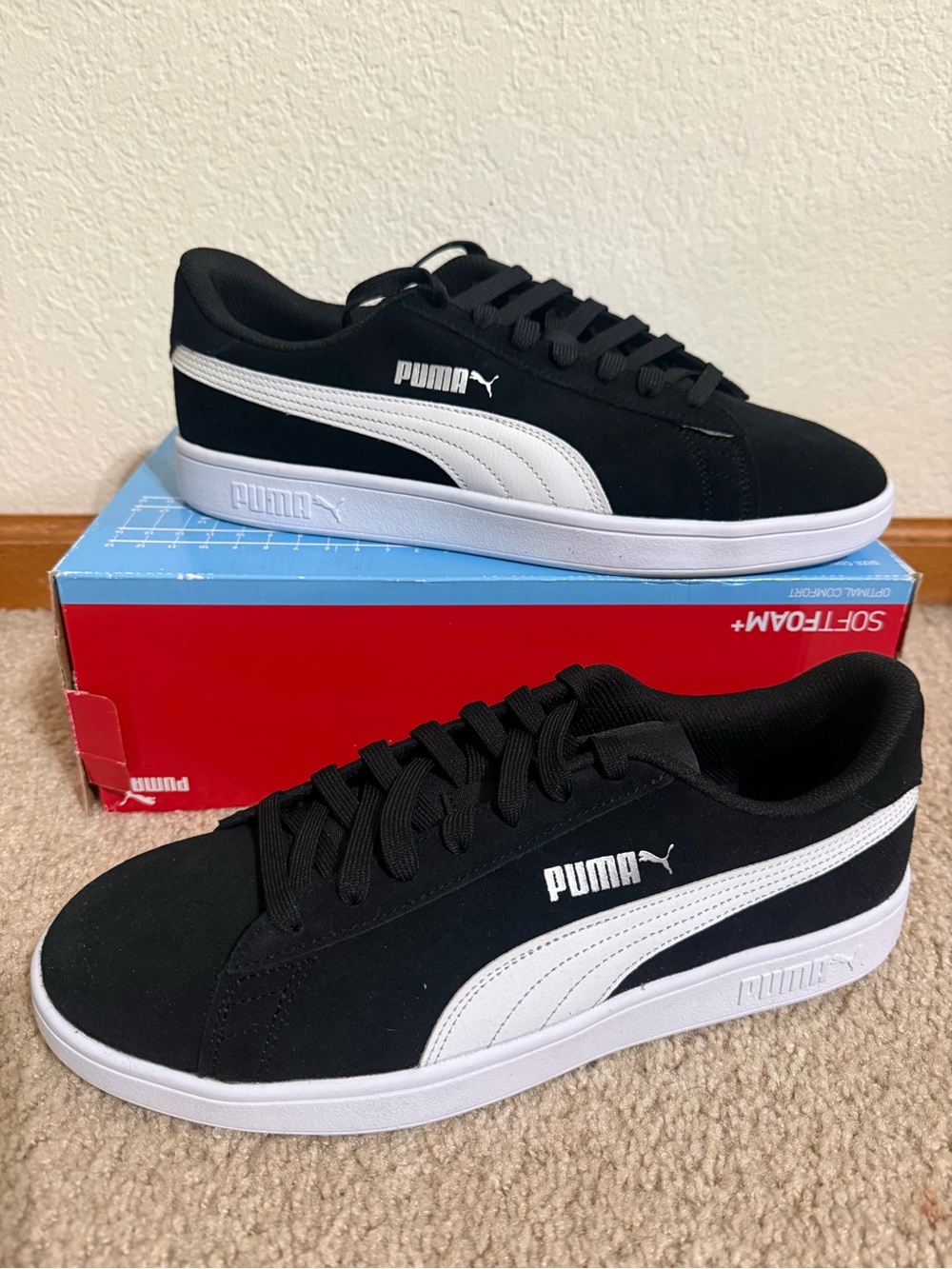 MENS PUMA SMASH V2 WIDE BLACK WHITE SNEAKERS CASUAL ATHLETIC SHOES - Sz 11.5